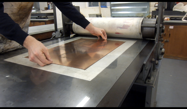 مس در چاپ پلاک